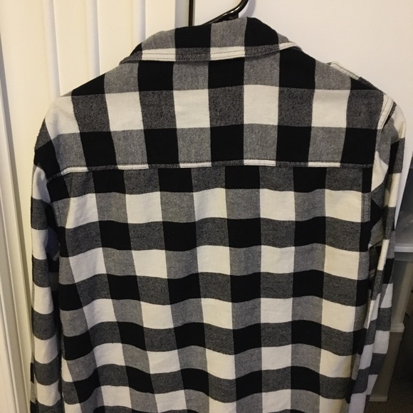 Black and white flannel shirt - Picture 3 of 5